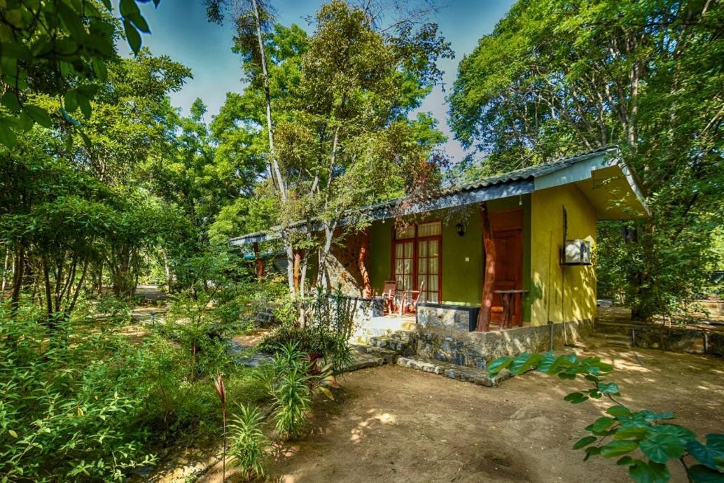蓝鸟旅游度假酒店 哈伯勒内 外观 照片